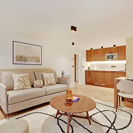Welcoming & Charming - 1br 4p - Palais-r Apartment *