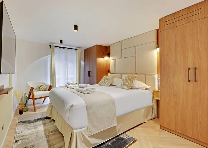 Welcoming & Charming - 1br 4p - Palais-r Lejlighed